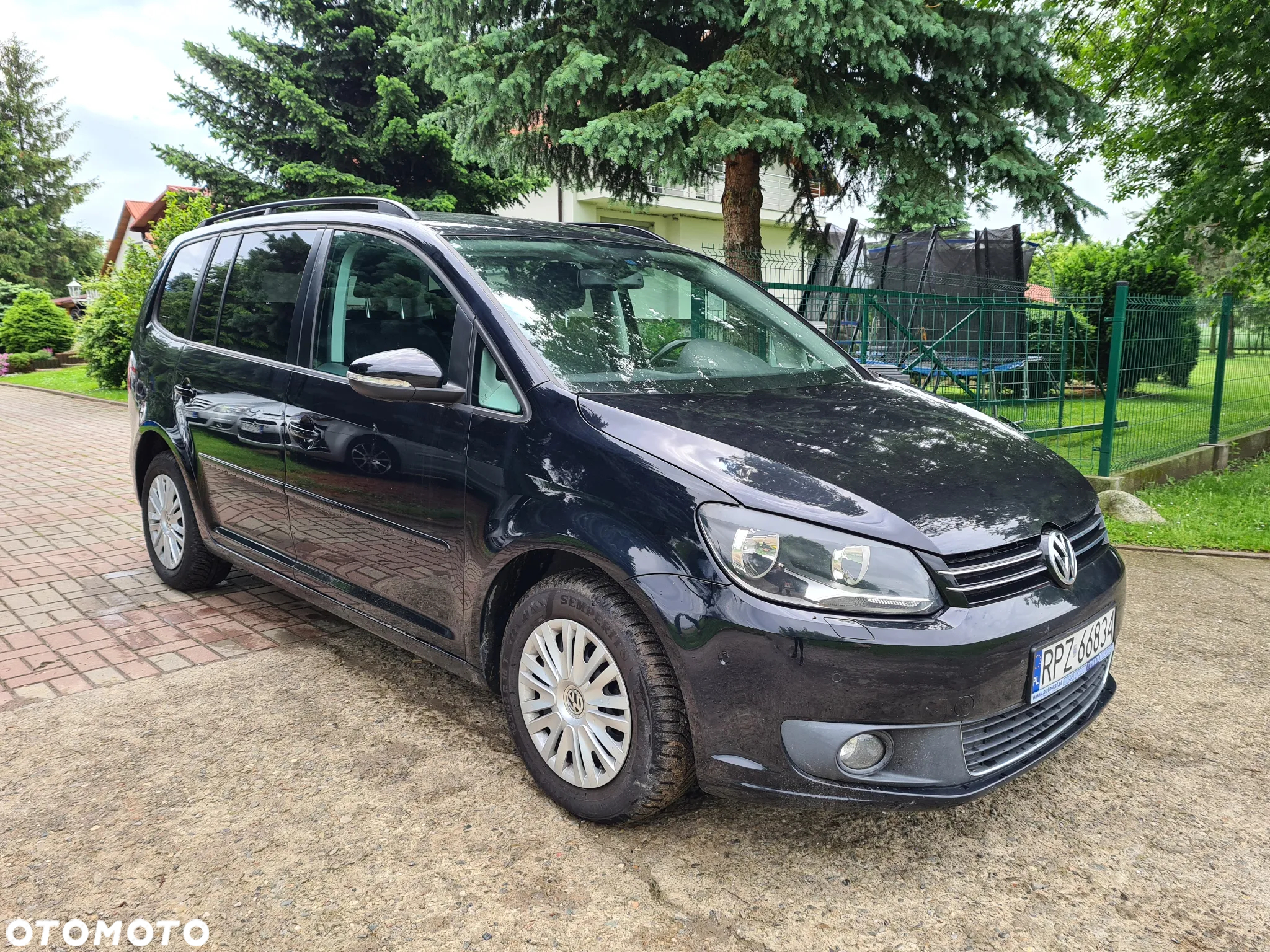 Volkswagen Touran - 6