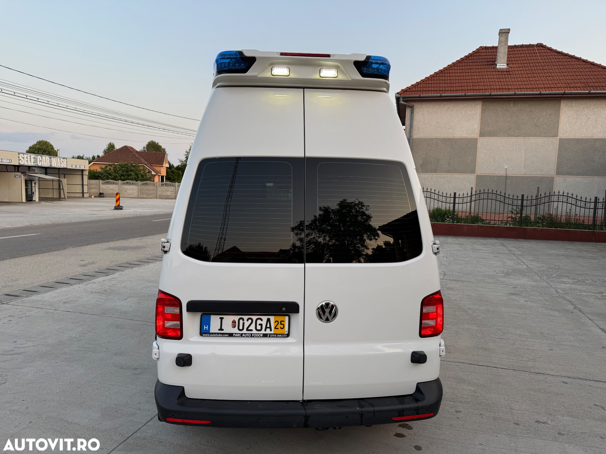 Volkswagen Transporter California T6.1 Coast Edition - 14