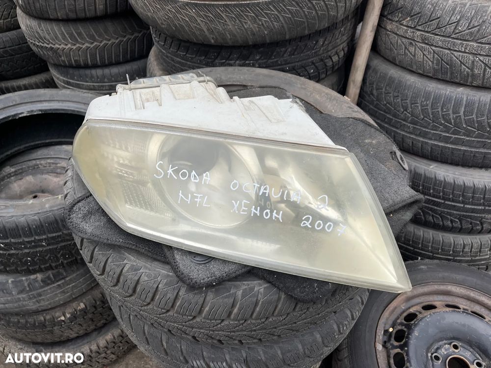 Far dreapta fata Skoda Octavia 2 non facelift xenon Europa - 4