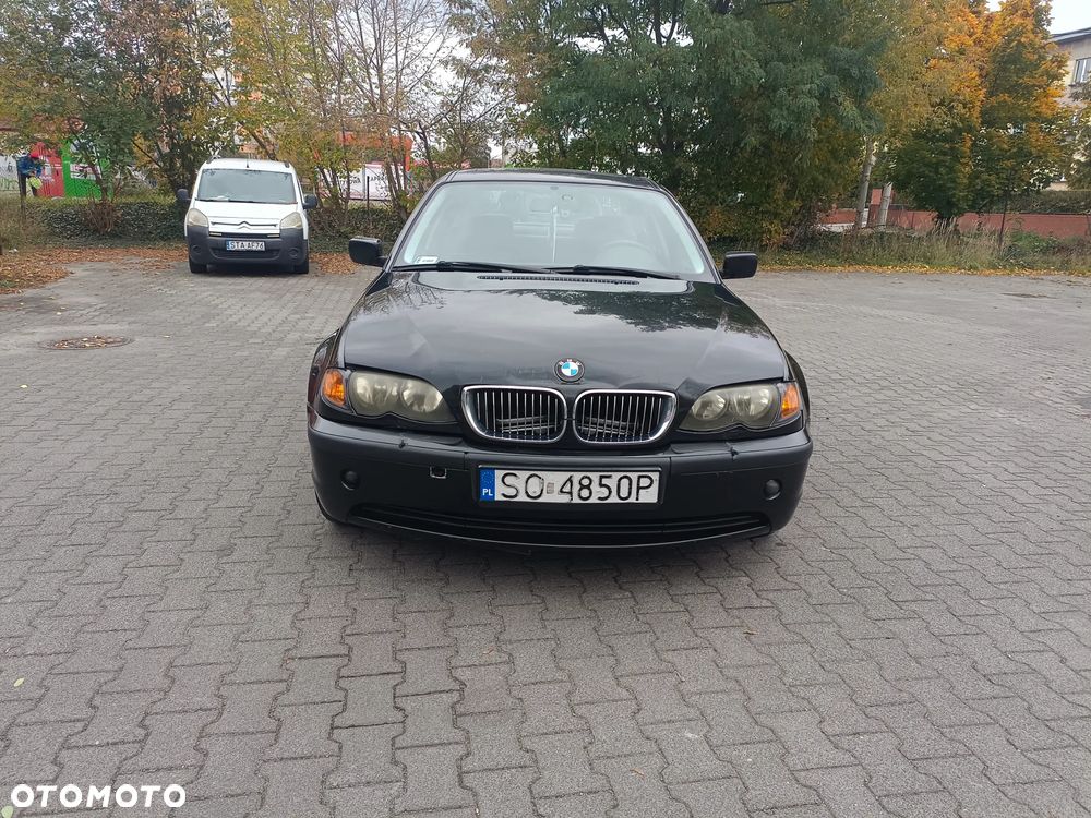 BMW Seria 3 325i - 7