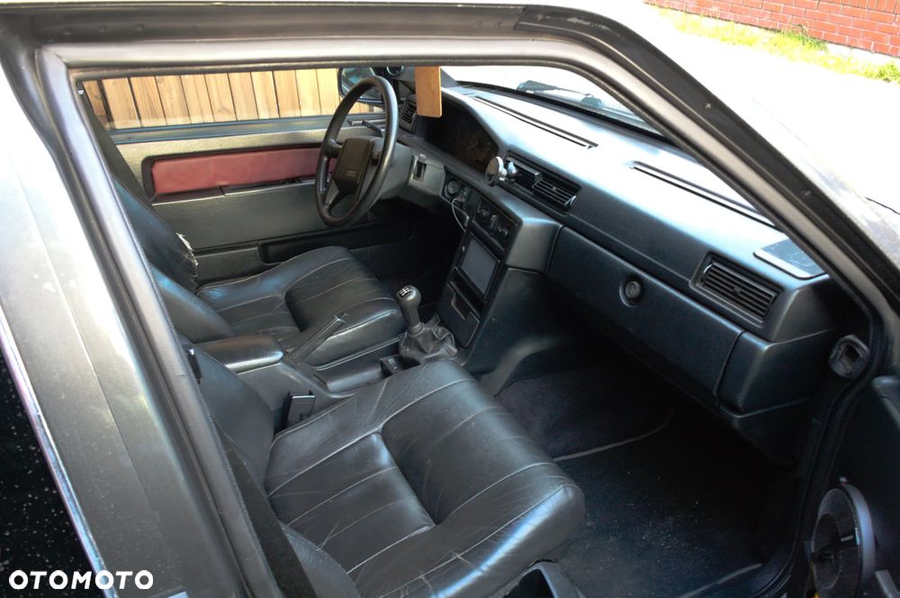 Volvo Seria 900 - 9