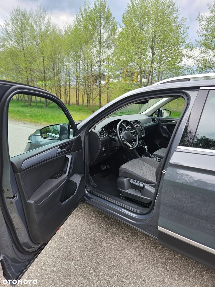 Volkswagen Tiguan 2.0 TDI SCR Life DSG - 17