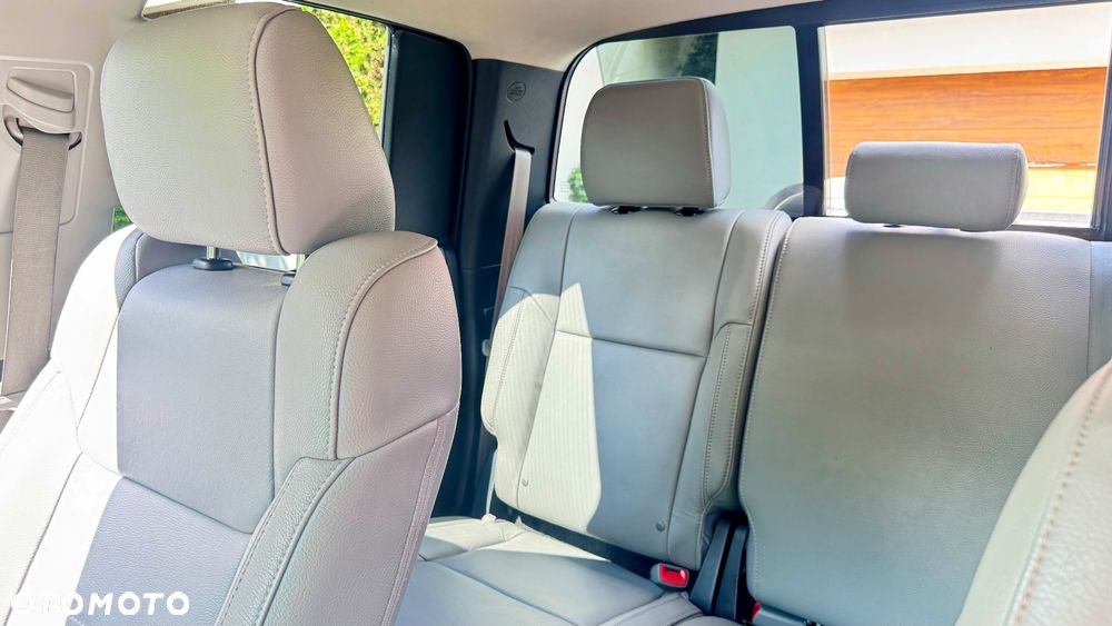 Toyota Tundra 5.7 4x4 Double Cab Limited - 13