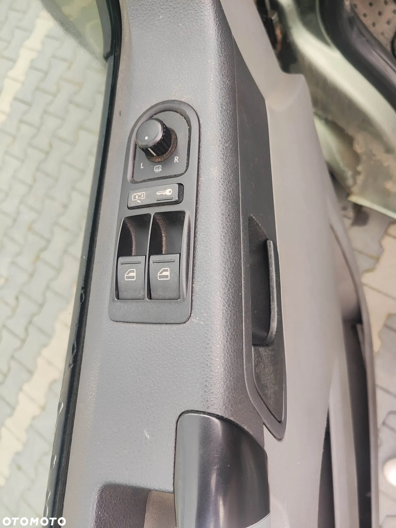 Volkswagen Transporter T5 TDI L2H1 - 14