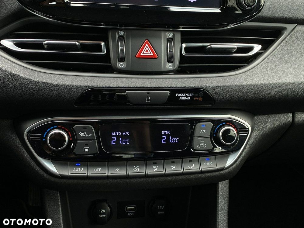 Hyundai i30 - 29