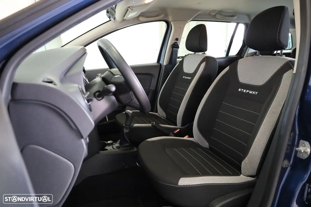 Dacia Logan MCV 0.9 TCe Stepway - 7