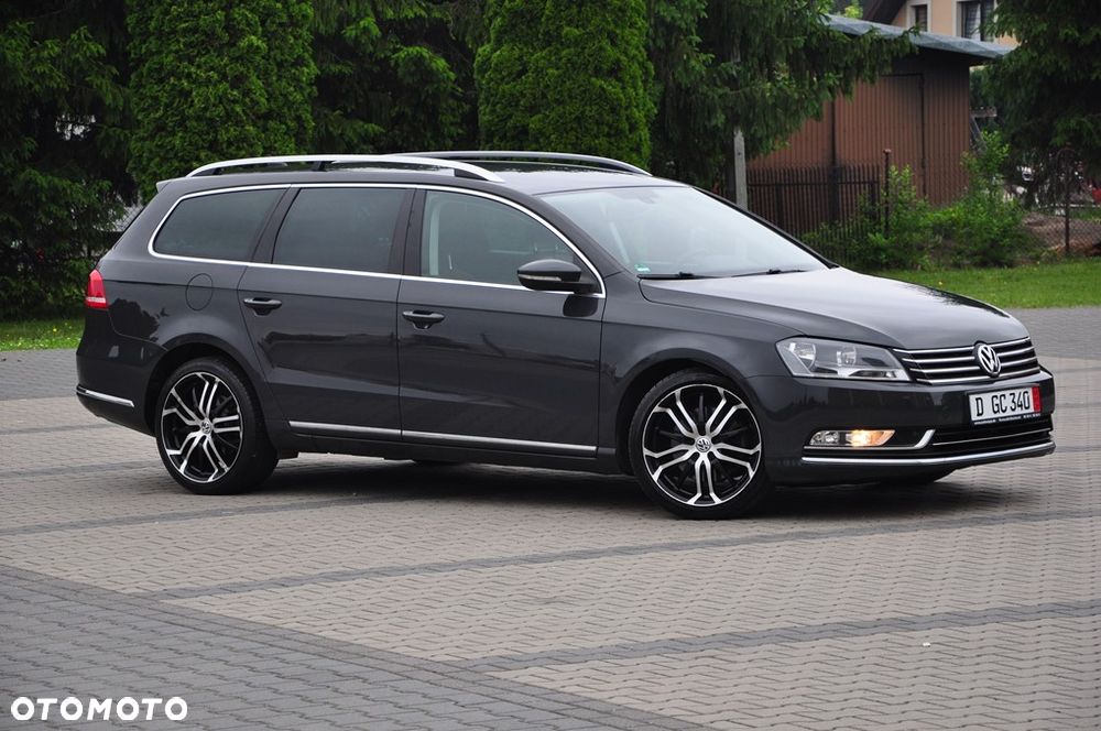 Volkswagen Passat Variant 2.0 TDI 4Motion DSG BlueMotion Tech Comfortline - 16