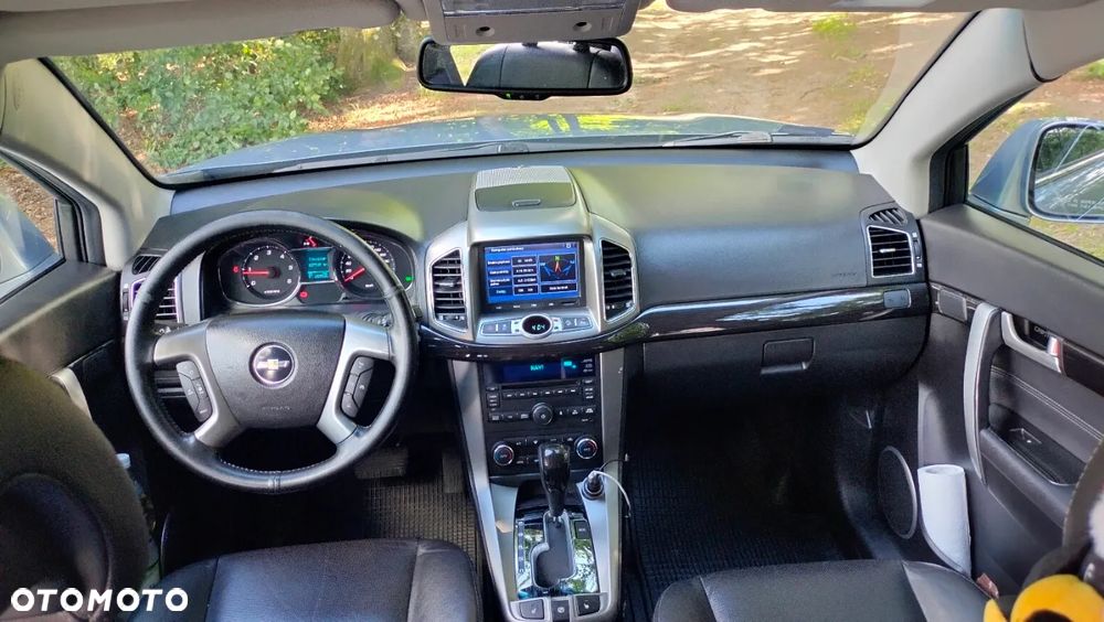 Chevrolet Captiva - 16