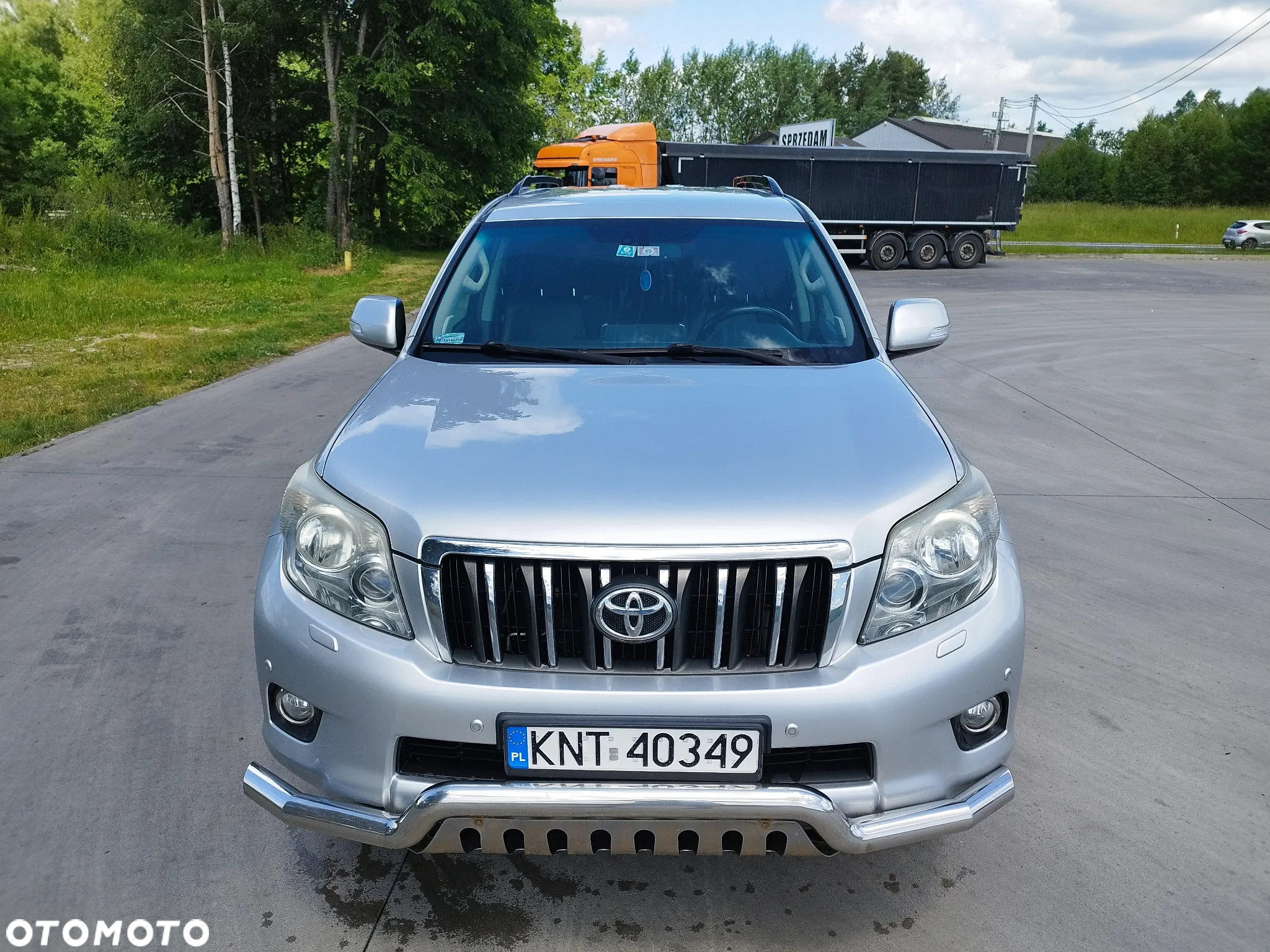 Toyota Land Cruiser - 5