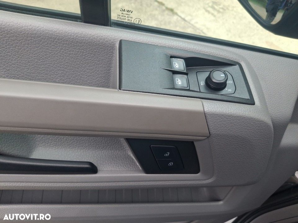 Volkswagen Crafter - 12