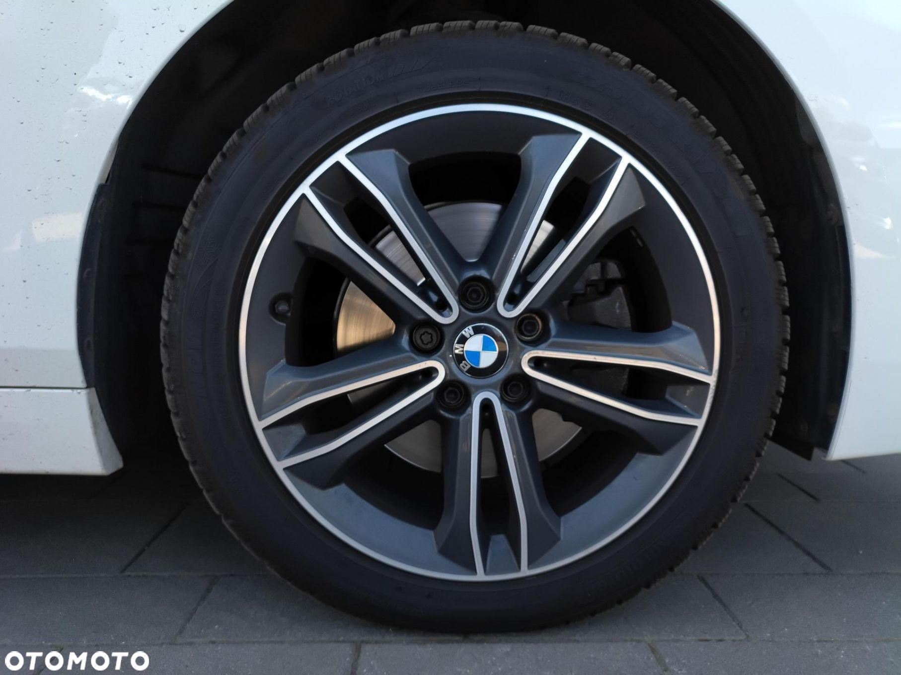 BMW Seria 2 218i - 23
