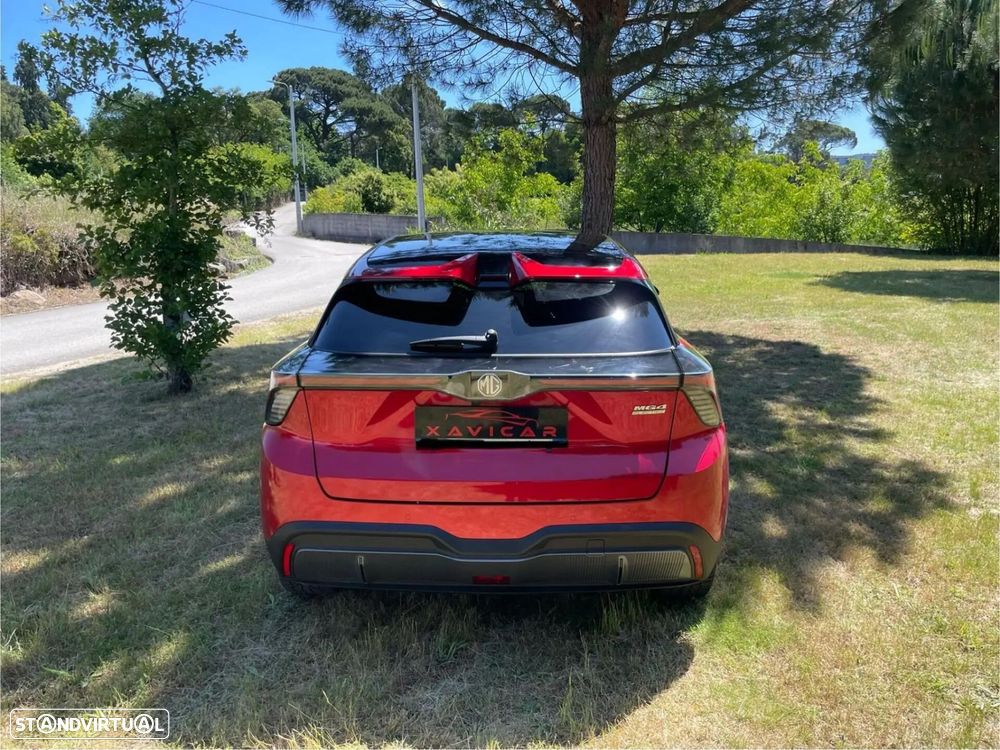 MG MG4 77 kWh Extended Range Luxury - 21