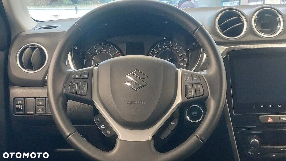 Suzuki Vitara 1.4 Boosterjet mHEV Elegance 2WD - 15