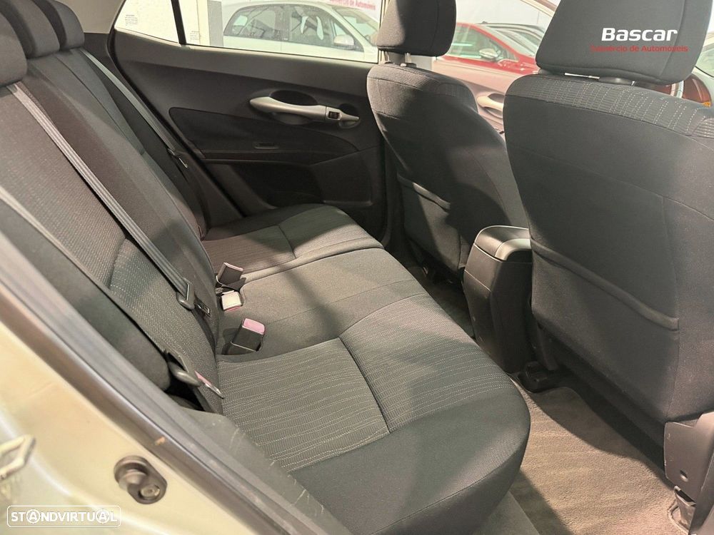 Toyota Auris 1.4 D-4D AC - 10