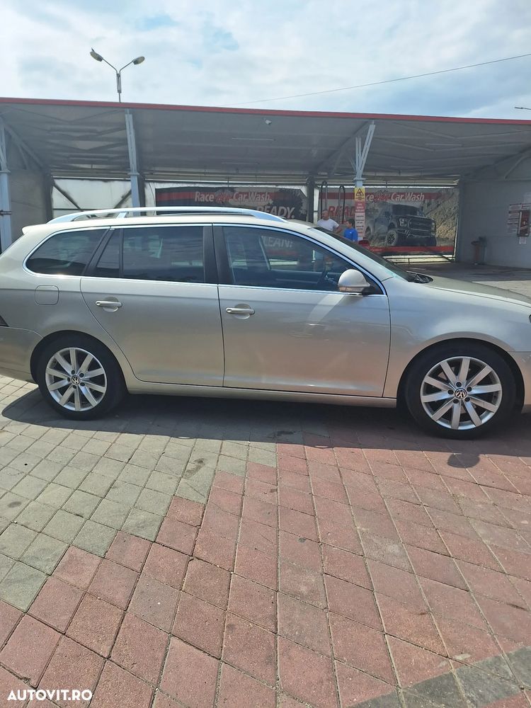 Volkswagen Golf 2.0 TDI Highline DSG - 4