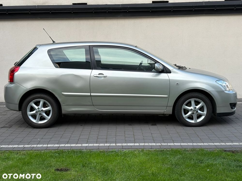 Toyota Corolla 2.0 D-4D Sol (air6) - 6