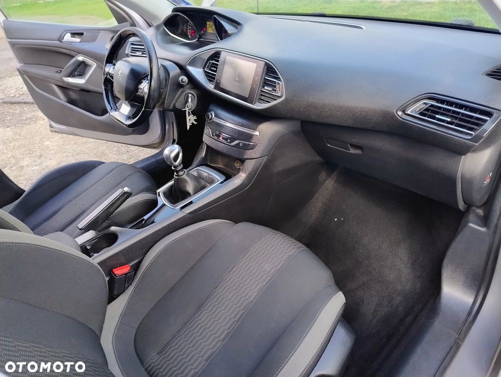 Peugeot 308 BlueHDi FAP 120 Stop & Start Active - 9