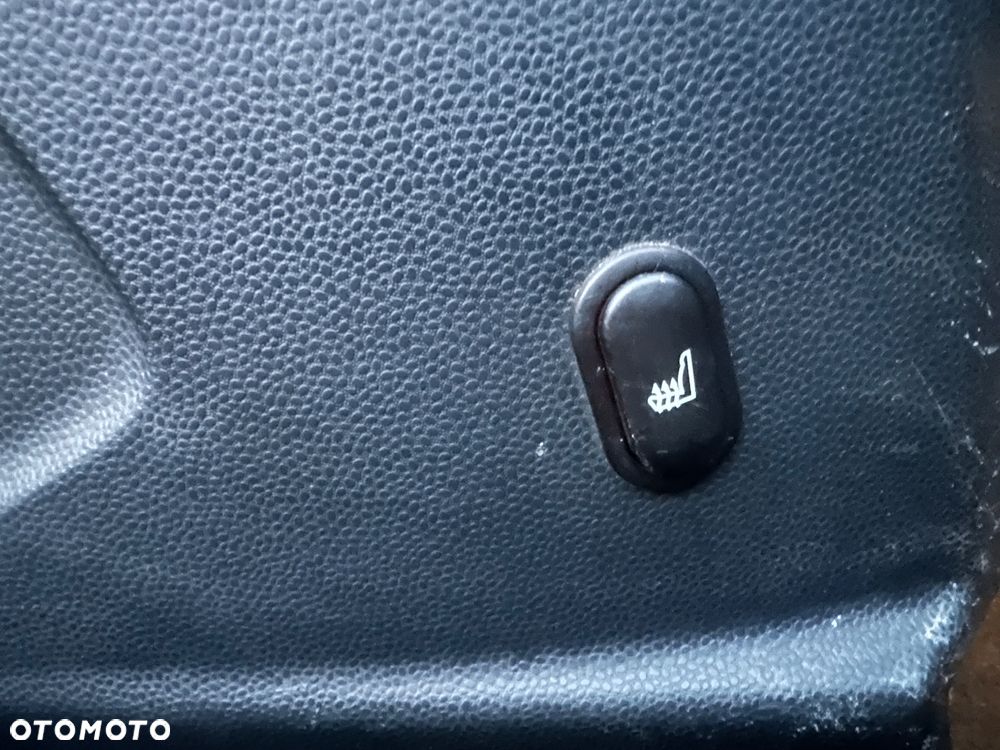 Ford Fiesta 1.6 Ti-VCT Ghia - 25