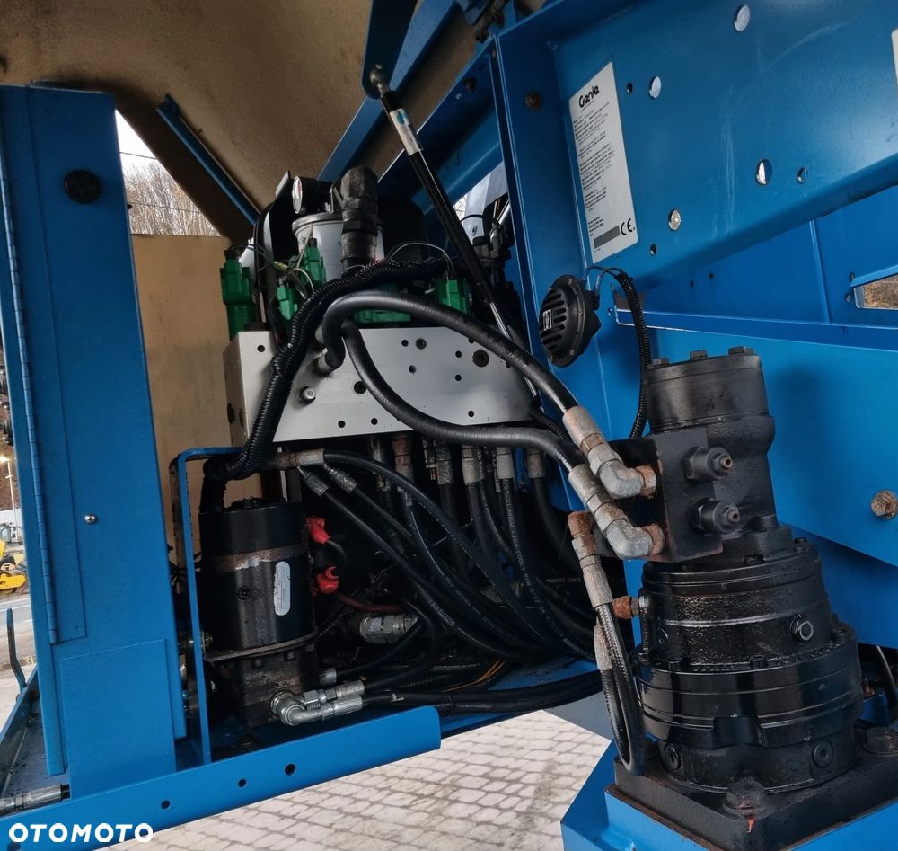 Genie S-45 Zwyżka Podnośnik Teleskopowy terenowy 4x4 wysokość 16 m Silnik DEUTZ jak Nowa IMPORT NORWEGIA 2009r Spalinowo- elektryczna Zadbana. Zero luzów wycieków! Okazja! 2 x Sterowanie maszyną góra i dół - 35