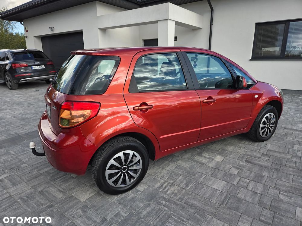 Suzuki SX4 1.9 DDiS DPF Streetline 4x2 Club - 40