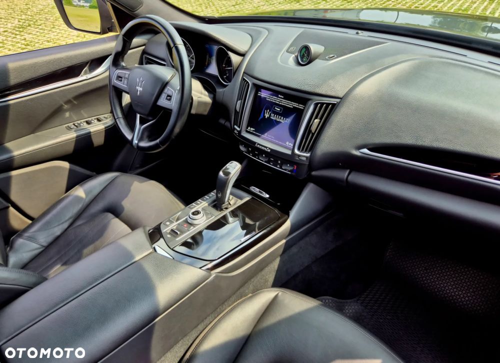 Maserati Levante Q4 Diesel GranSport - 11