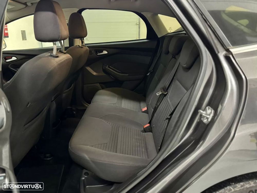 Ford Focus 1.5 TDCi Titanium - 40