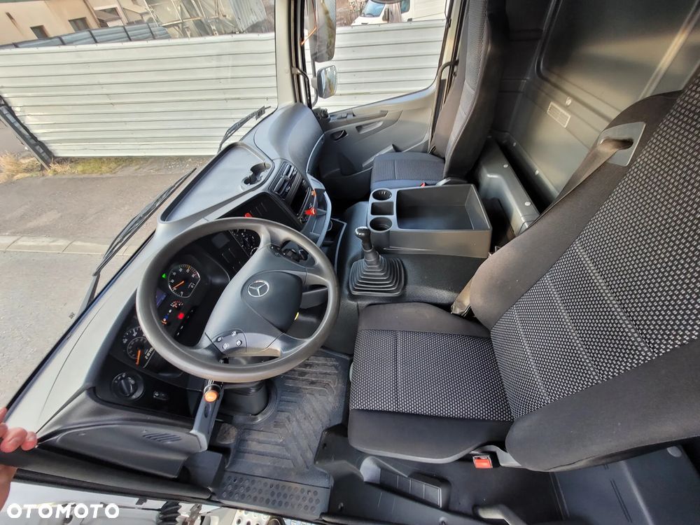 Mercedes-Benz AXOR 1833 330KM // HDS ŻURAW DŹWIG // KRÓTKI ROZSTAW // WYSOKA BURTA // MOŻLIWA WYWROTKA KIPER - 18