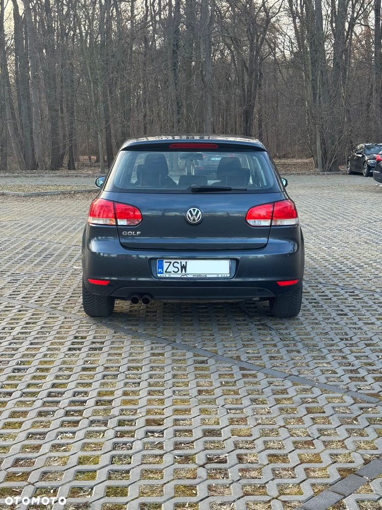 Volkswagen Golf - 5