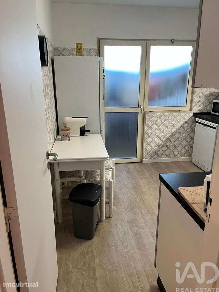 Apartamento T4 em Santo António da Charneca de 91 m2 - Grande imagem: 5/25