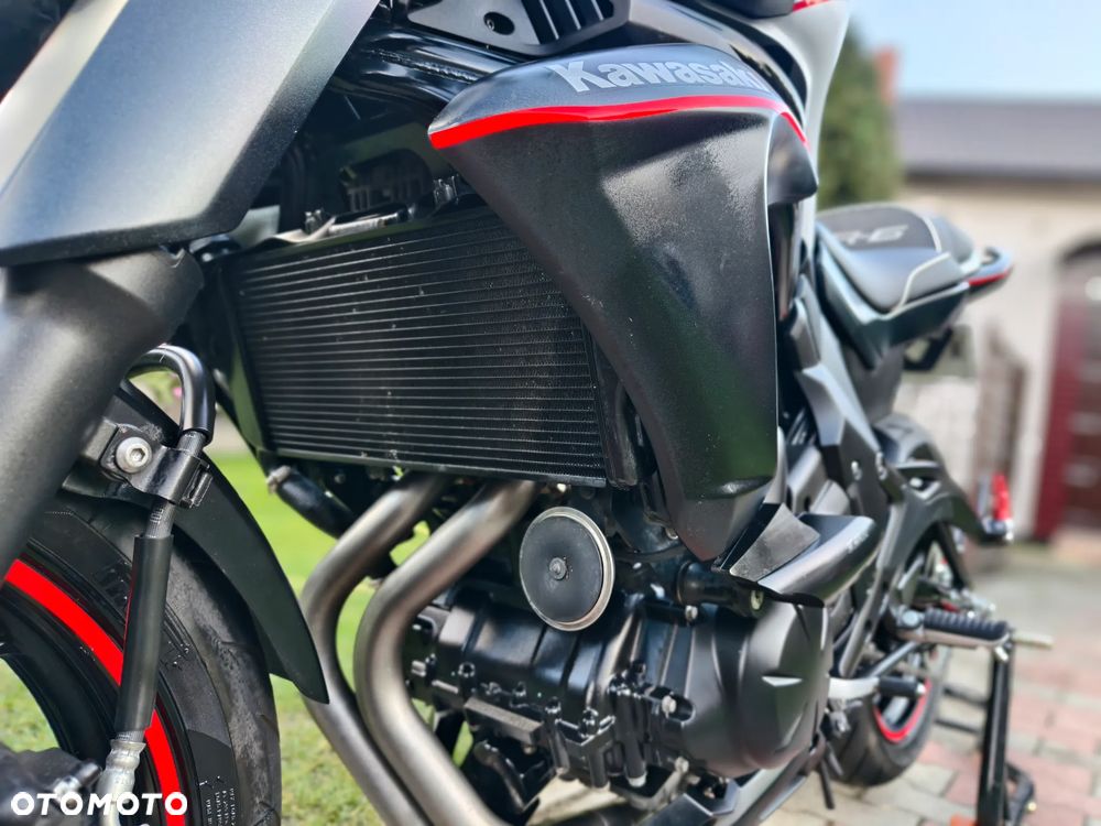 Kawasaki ER - 30