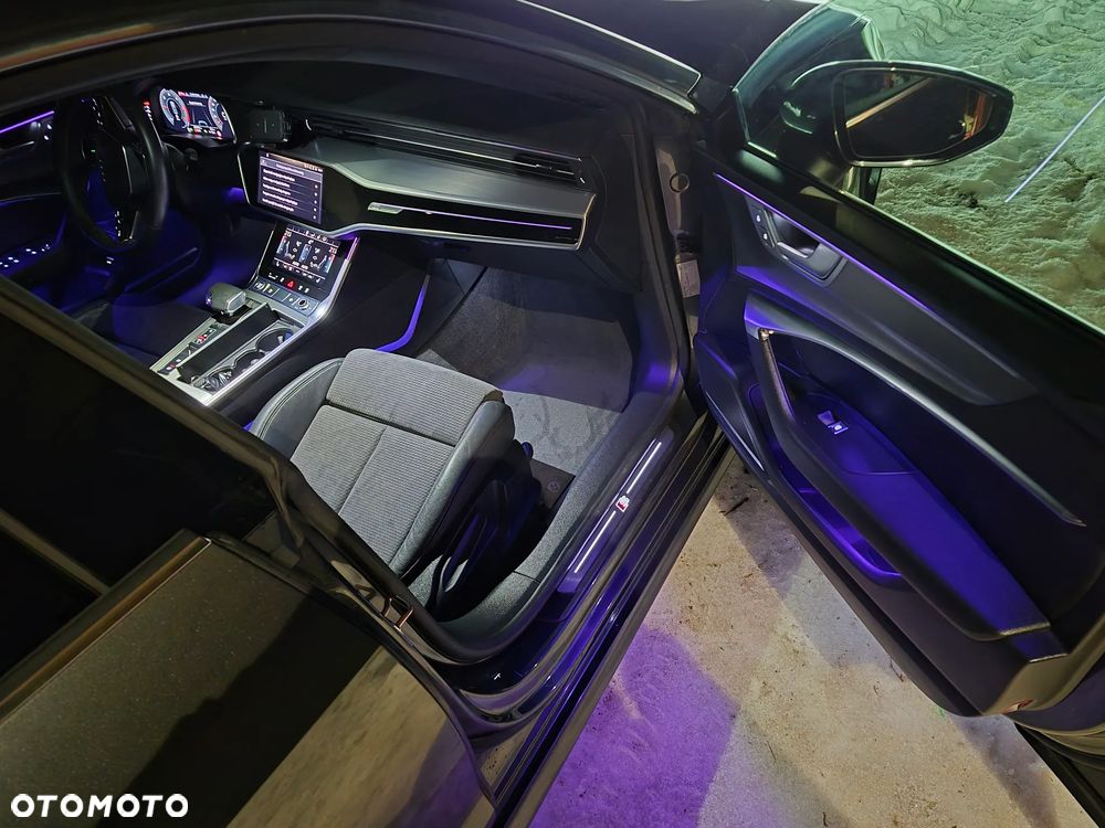 Audi A7 Sportback - 11