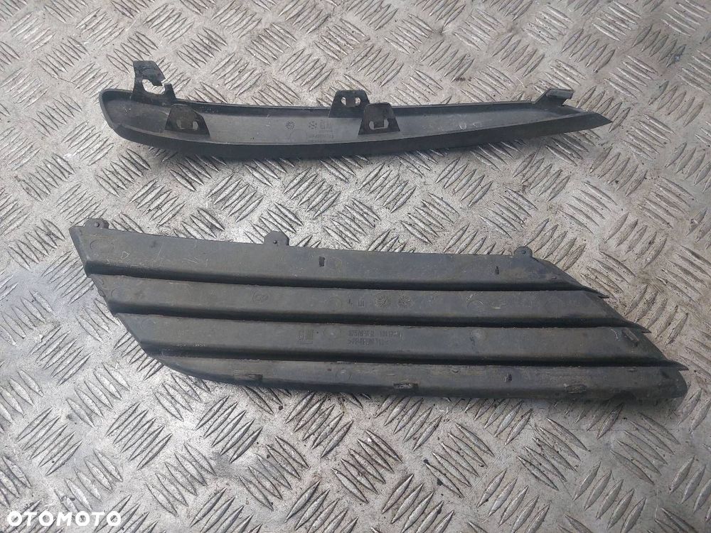KRATKA ZDERZAKA PRZÓD KOMPLET + ZAŚLEPKA XENONU OPEL ASTRA H Z163 - 8
