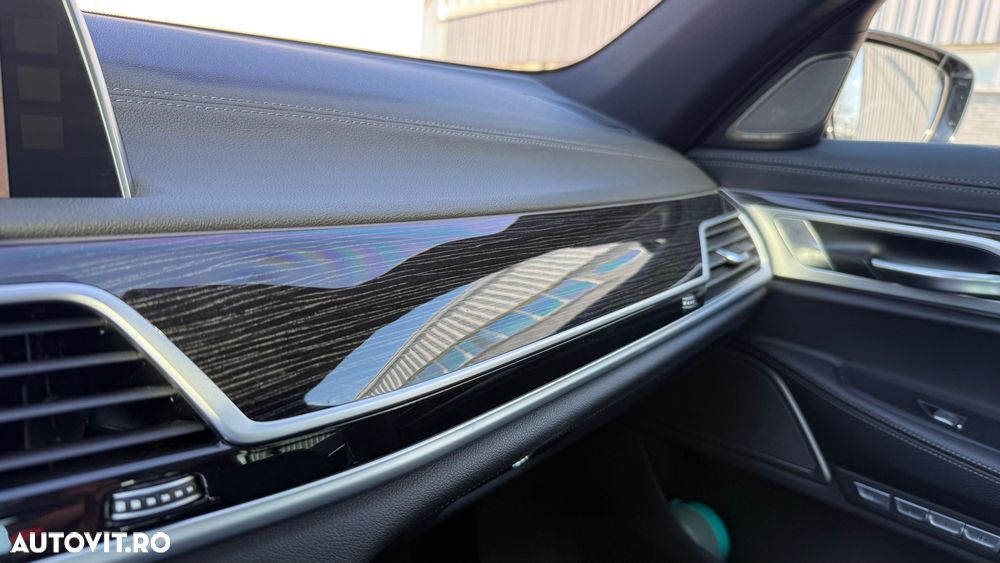 BMW Seria 7 730d xDrive - 16