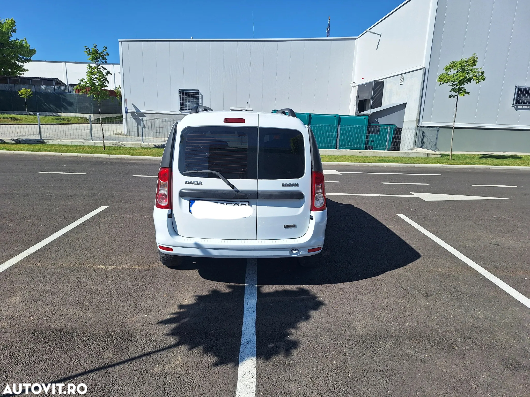 Dacia Logan 1.5 90CP Laureate - 7