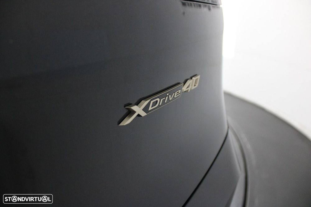 BMW iX xDrive 40 Pack Desportivo - 45
