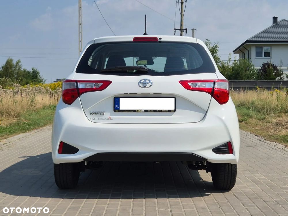 Toyota Yaris 1.5 Active - 19