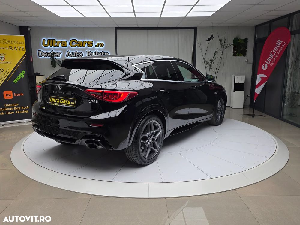 Infiniti Q30 2.2d DCT AWD Sport City Black - 5