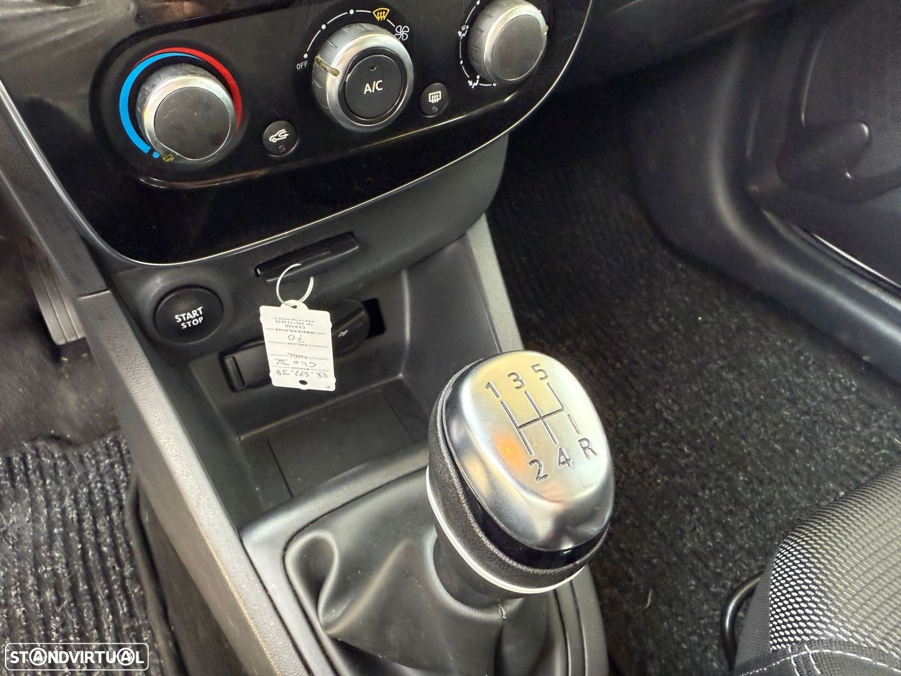 Renault Clio 1.5 dCi Zen - 12