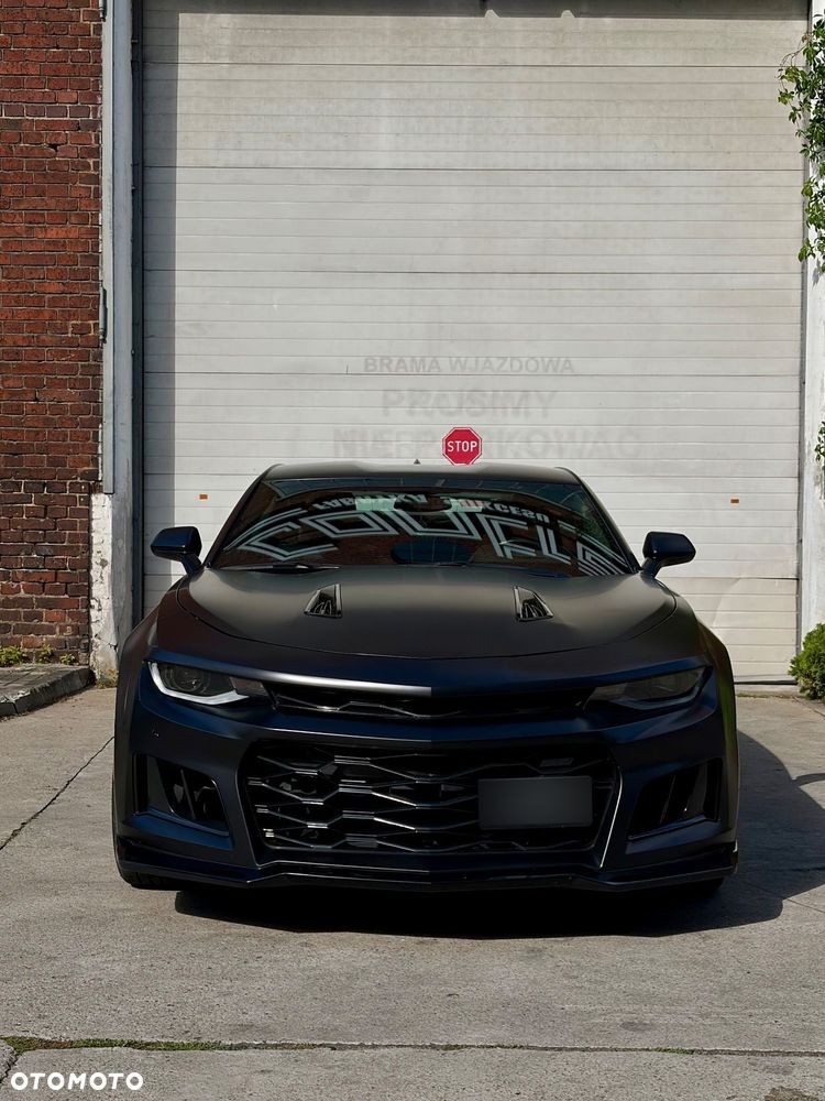 Chevrolet Camaro - 2
