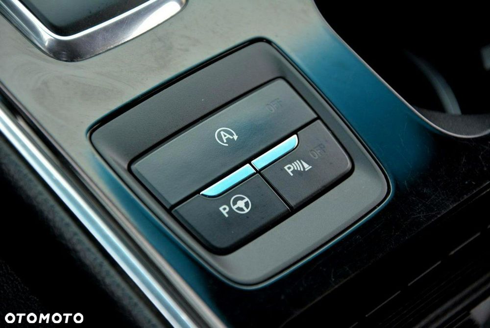 Ford Edge 2.0 EcoBlue Bi-Turbo 4x4 ST-LINE - 32