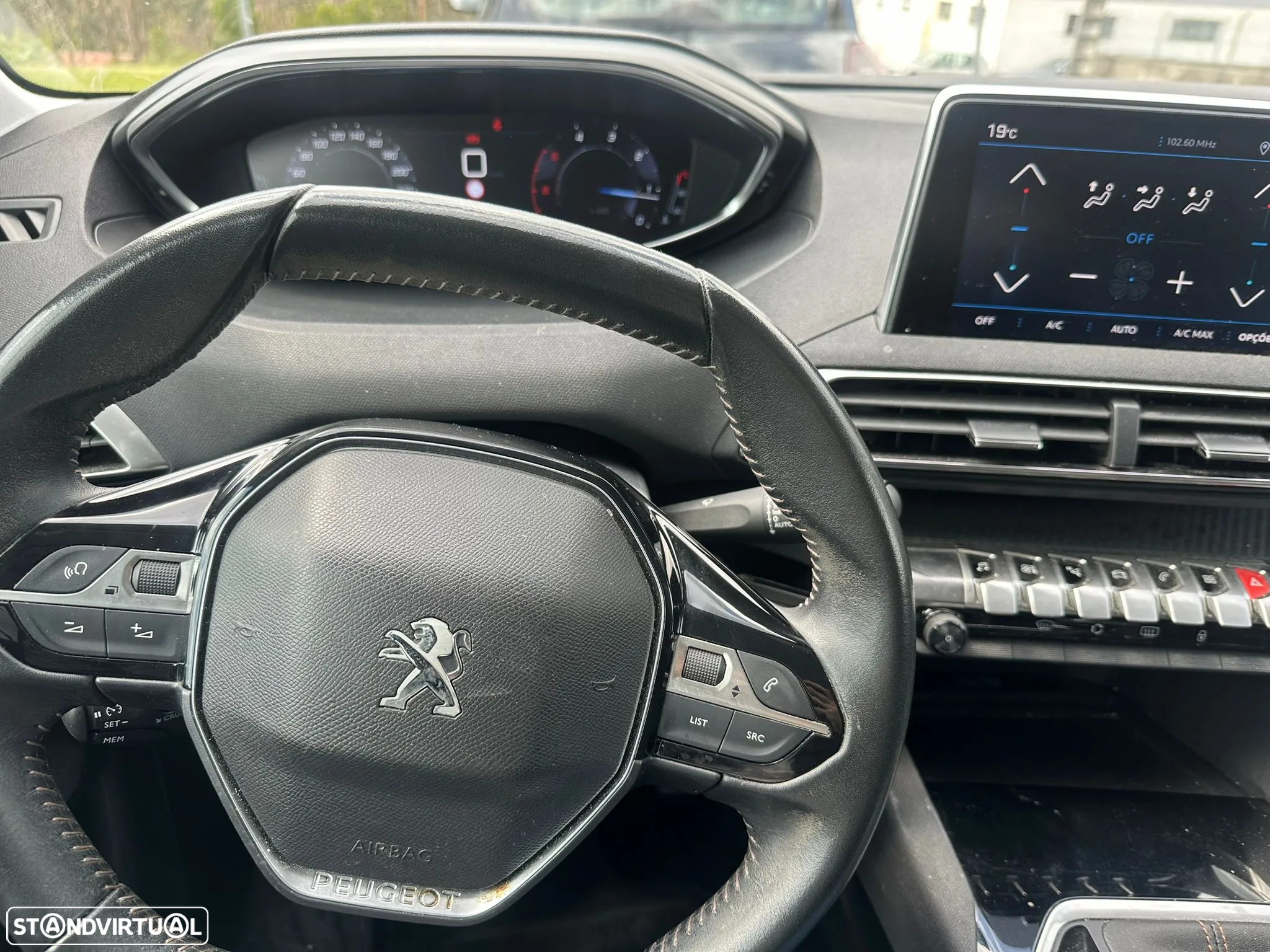 Peugeot 3008 1.5 BlueHDi Active - 9