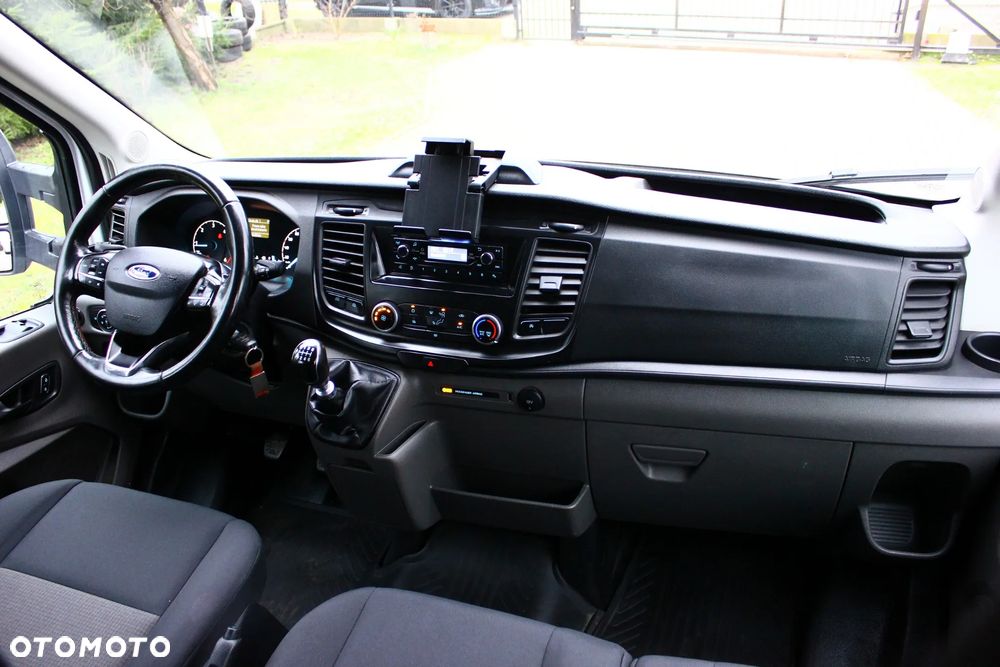 Ford TRANSIT BRYGADÓWKA 2.0 TDCI 130KM 7 OSÓB PAKA PLANDEKA OŚWIETLENIE ROBOCZE - 25