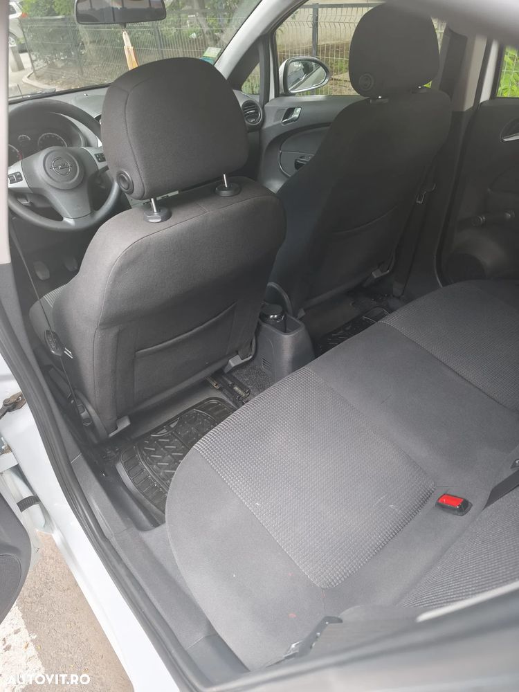 Opel Corsa - 3