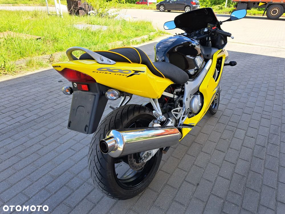 Honda CBR - 6