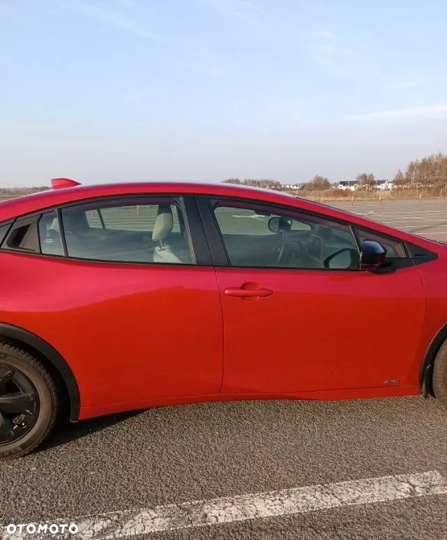 Toyota Prius - 10