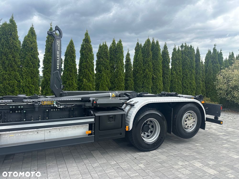 Volvo / FH460 / 6X2 / HAKOWIEC / MEILLER -KIPPER / Oś-SKRĘTNA-PODNOSZONA / - 17