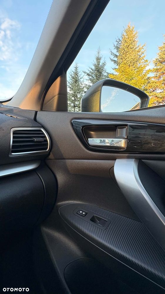 Mitsubishi Eclipse Cross - 6
