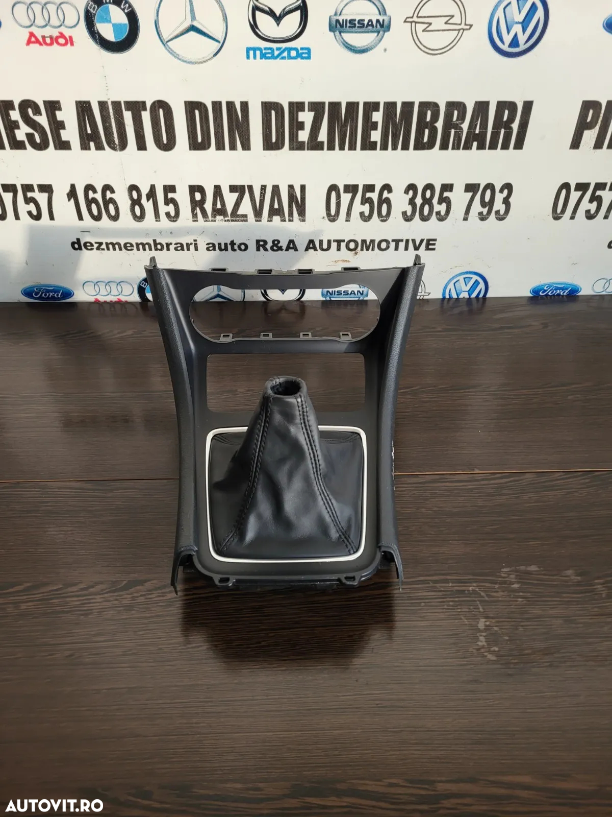Ornament Piele Nuca Schimbator Mercedes A Class W176 - Dezmembrez Mercedes W176 2.2 Diesel Automat - 3