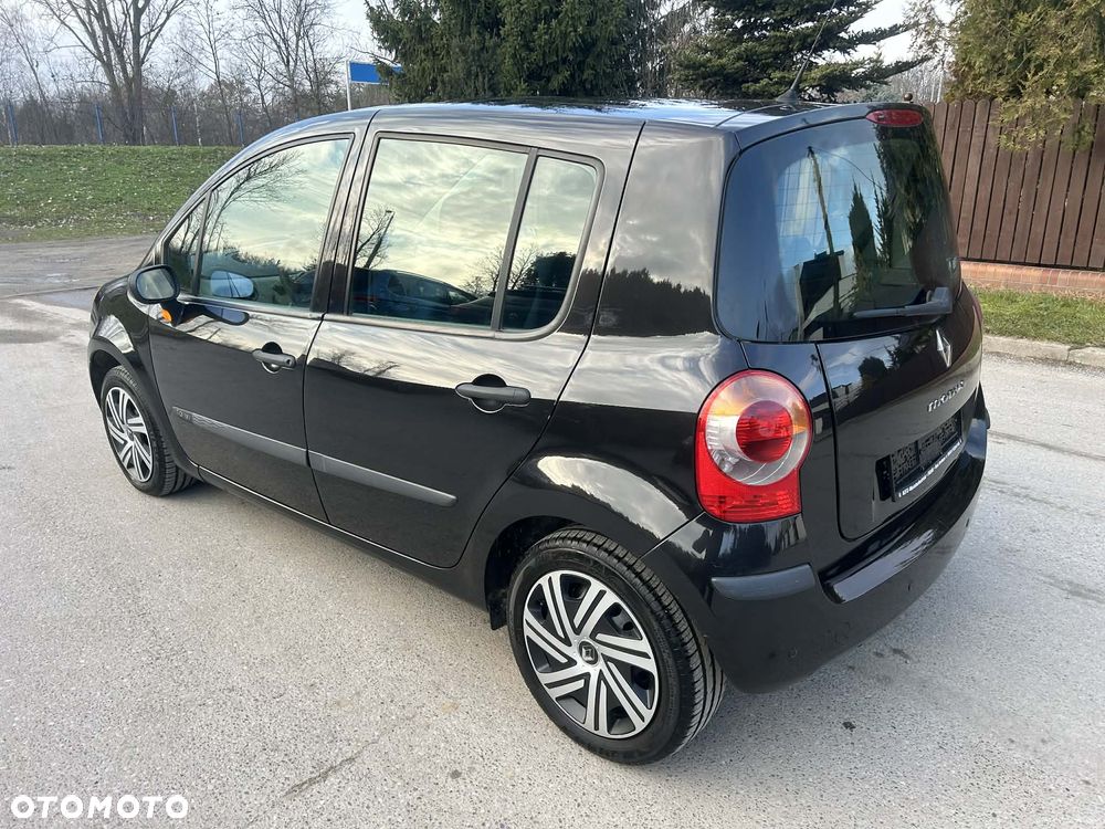 Renault Modus 1.6 16V Soleil - 12
