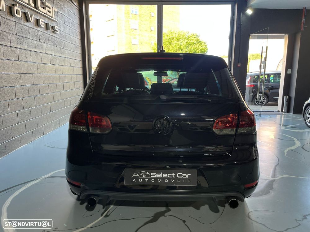 VW Golf 2.0 GTi - 7
